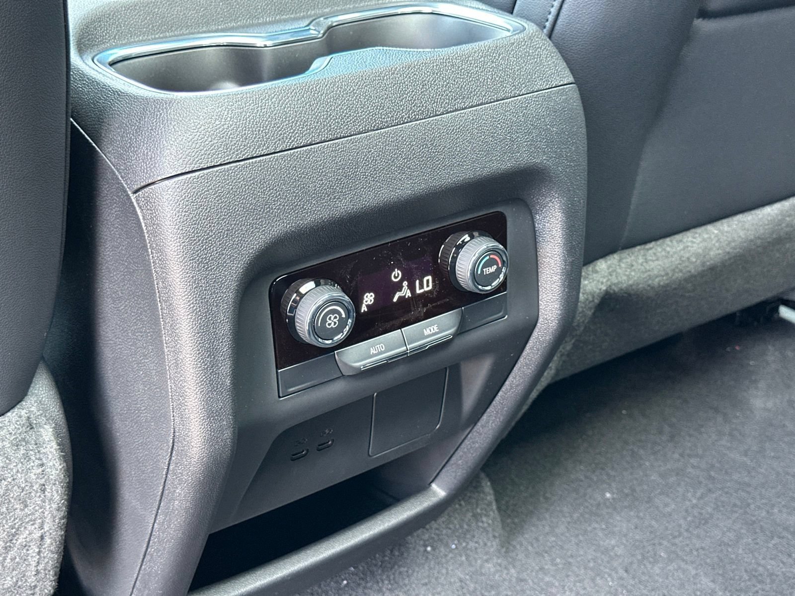 New 2027 Polar White Tricoat Chevrolet LT with Sun and Wheel Package - Exotex Seating image 18