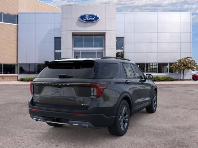 New 2026 Black Metallic Ford Active image 8