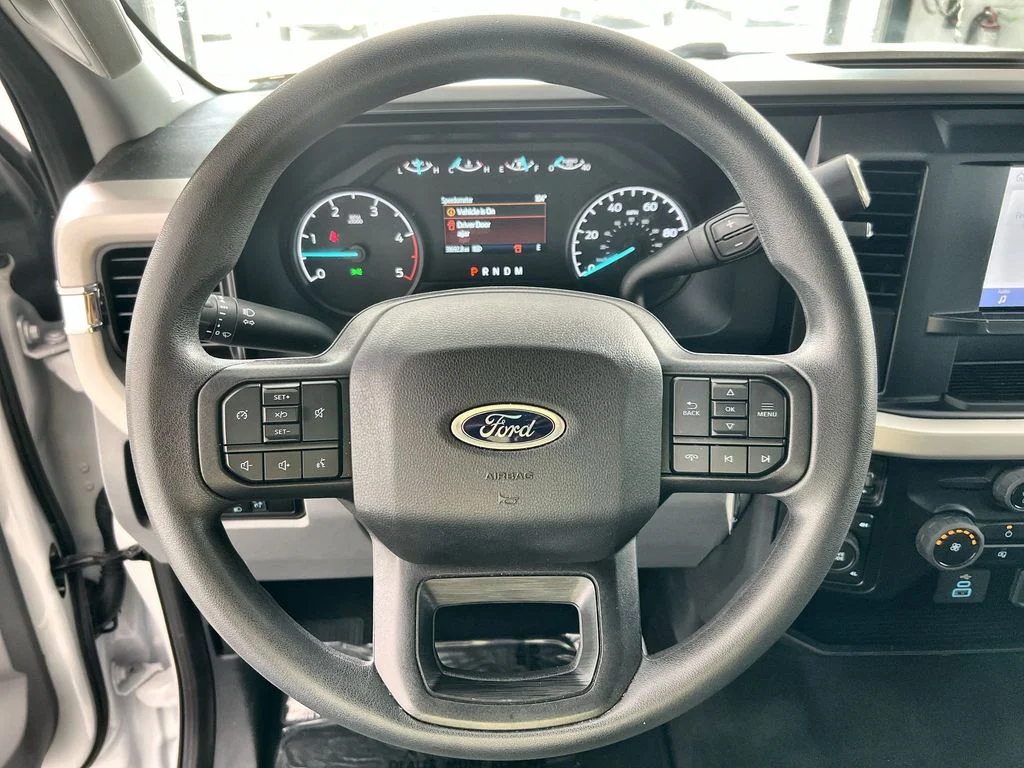 Used 2025 White Ford XLT image 11