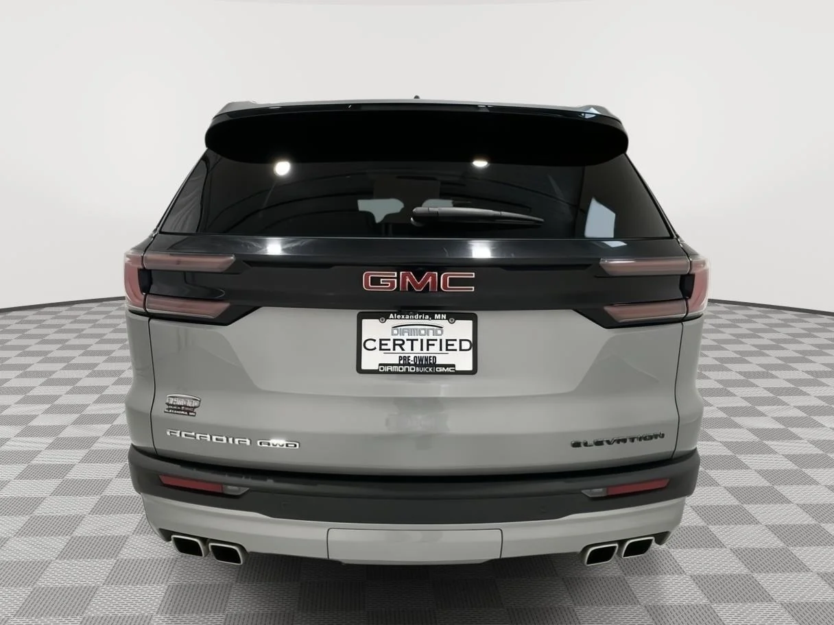 Used 2025 Sterling Metallic GMC Elevation image 4