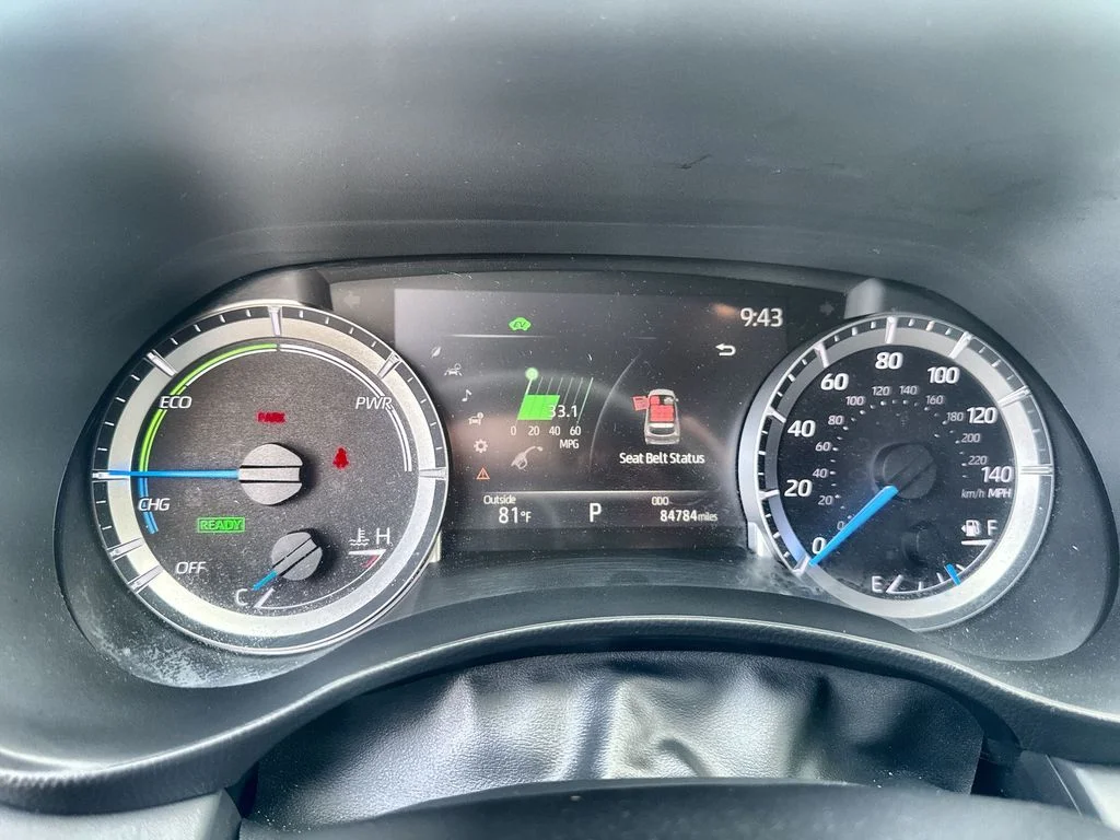 Used 2023 Silver Toyota LE image 15