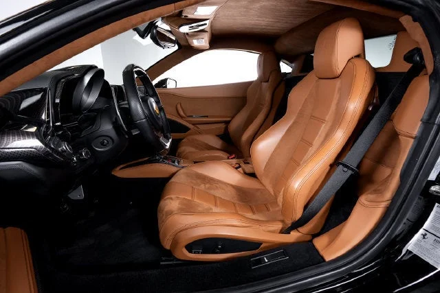 Certified Used 2012 Nero Ferrari  image 4