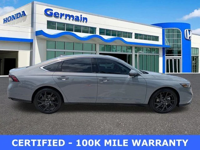 Certified Used 2025  Honda Touring image 4