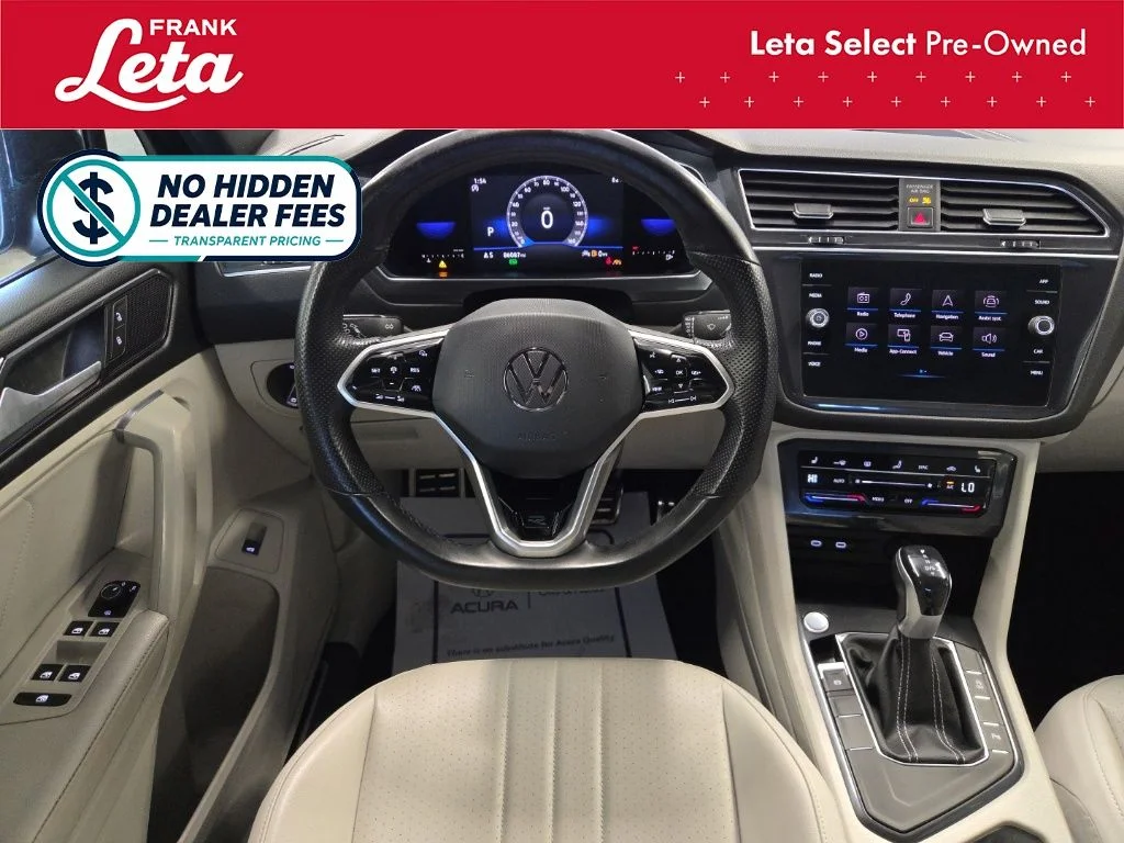 Used 2022 Black Volkswagen 2.0T SE R-Line Black image 18