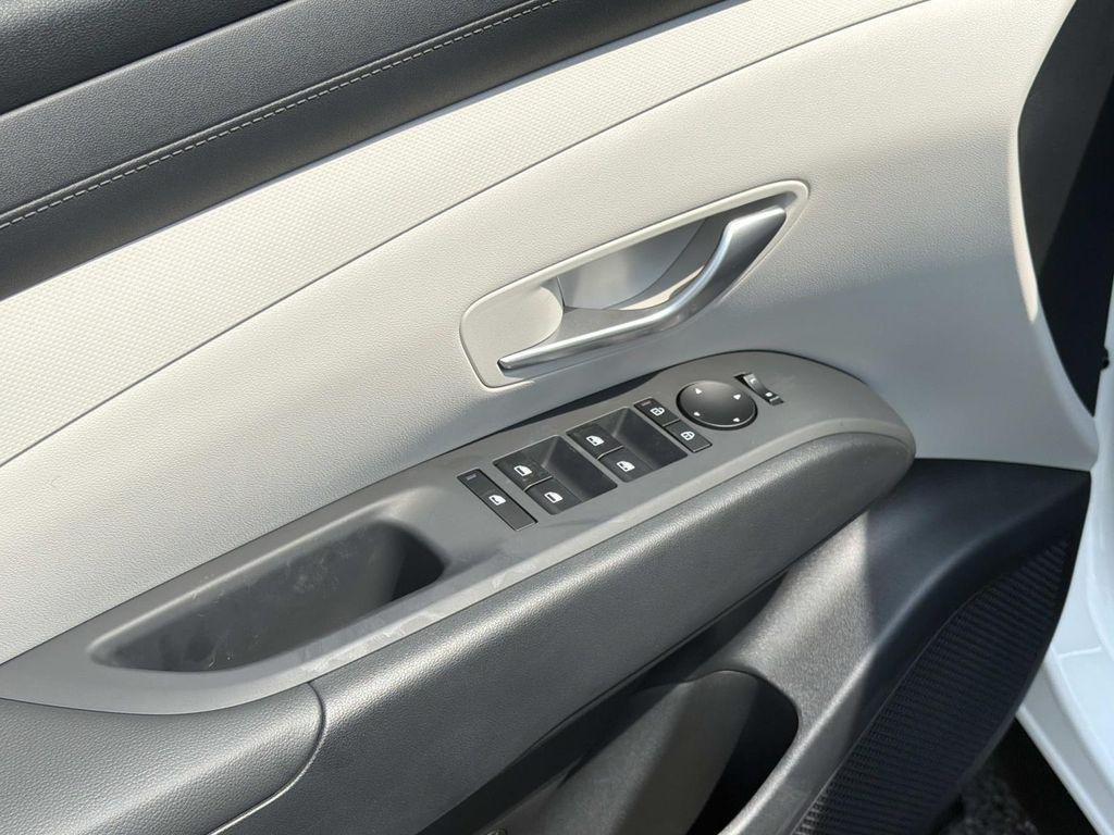 New 2026 White Hyundai SEL Plus AWD image 15