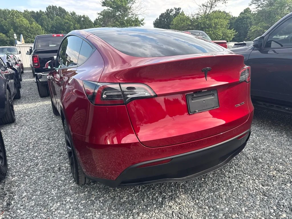 Used 2024 Red Tesla Long Range image 6
