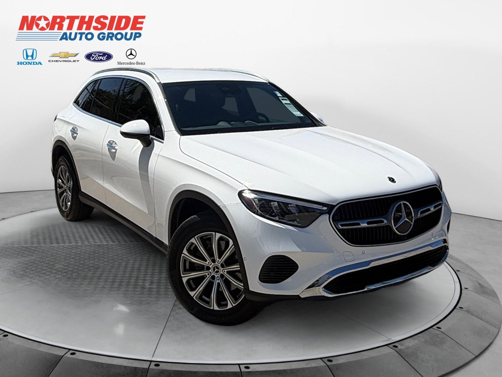 Certified Used 2026 Polar White Mercedes-Benz GLC 300 image 1