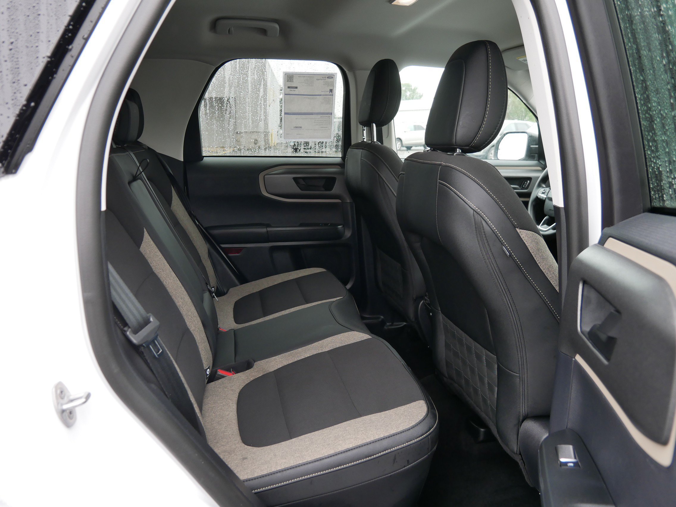 Used 2025 White Ford Big Bend image 13