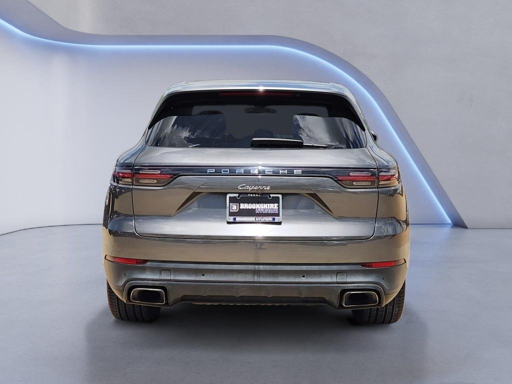 Used 2019 Quartzite Metallic Porsche Base image 8