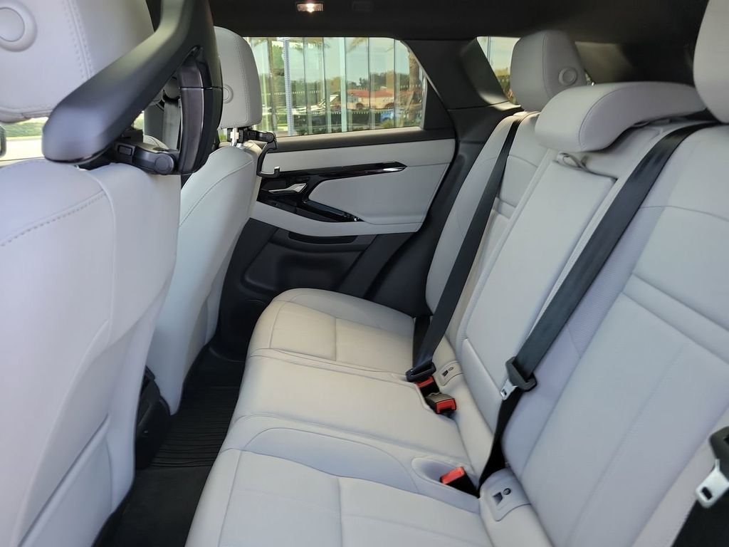2026 Land Rover Range Rover Evoque S - Photo 16