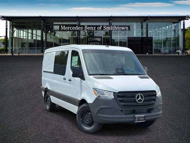 2026 Mercedes-Benz Sprinter 2500 Crew 144 WB