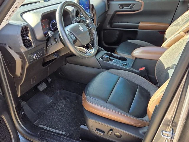 Used 2022 Gray Ford Outer Banks image 7
