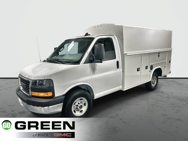 2025 GMC Savana Cutaway