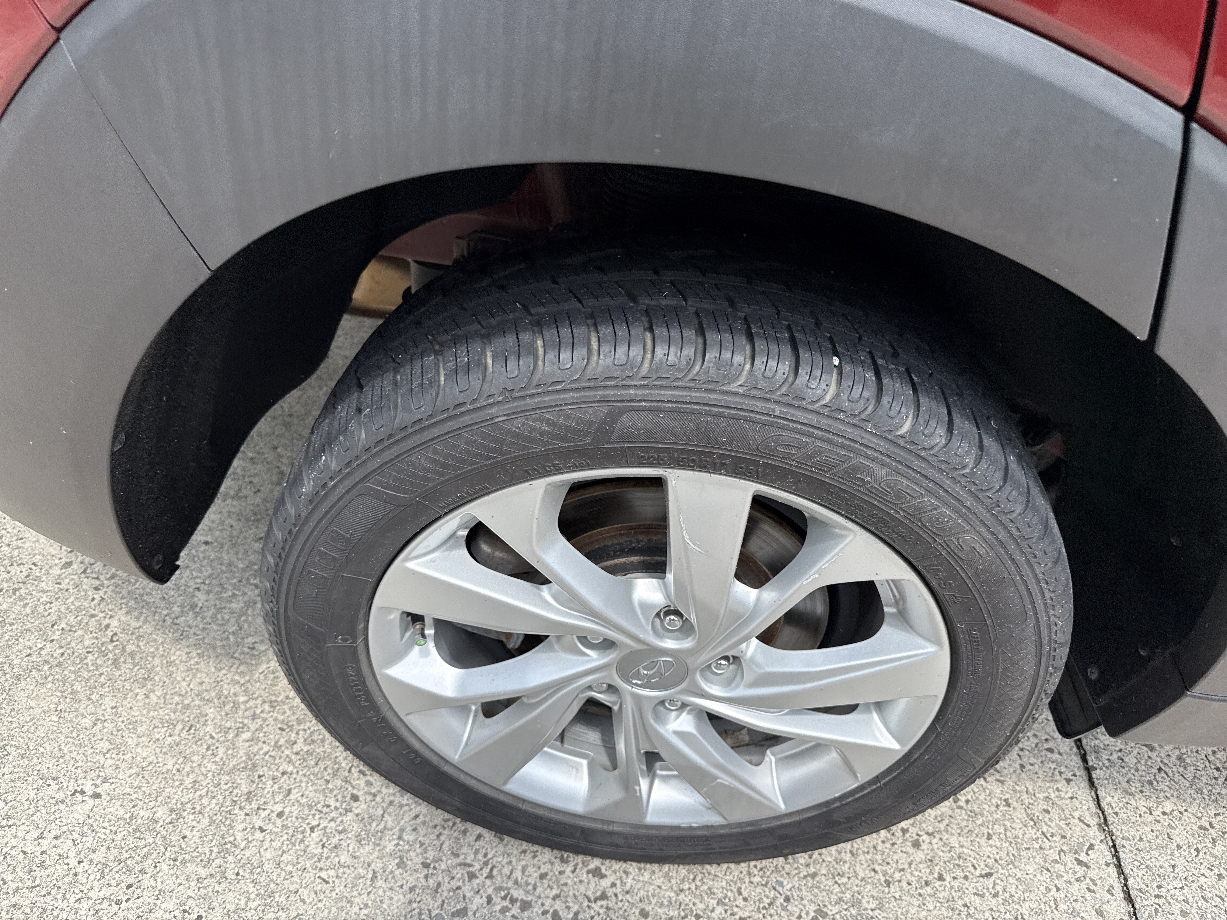 Used 2019 Gemstone Red Hyundai SE image 17