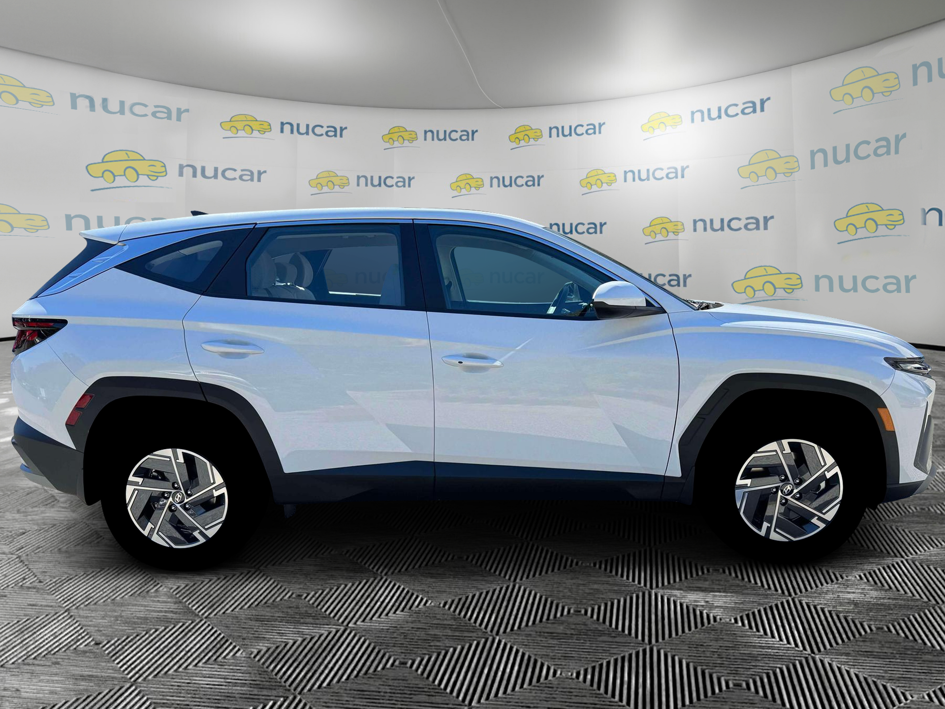 2026 Hyundai Tucson Hybrid — photo 9