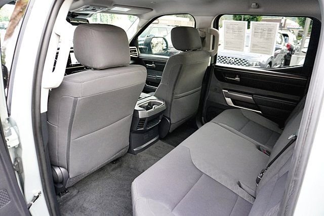 Used 2023  Toyota SR5 image 17