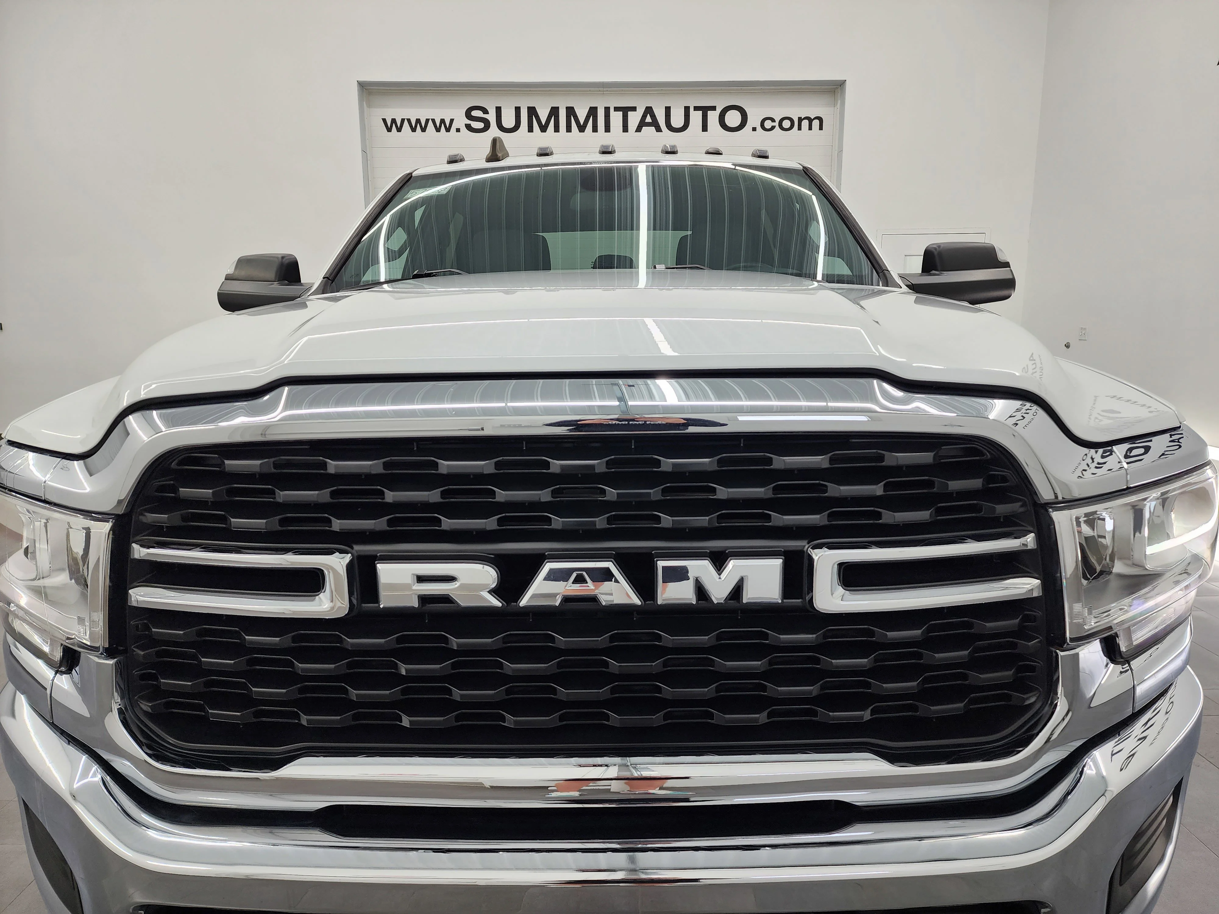 2022 RAM Ram 3500 Pickup Big Horn - Photo 20
