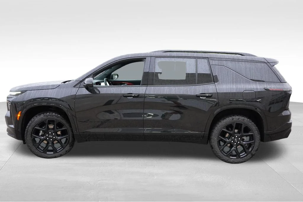 Used 2024 Mosaic Black Metallic Chevrolet RS image 9