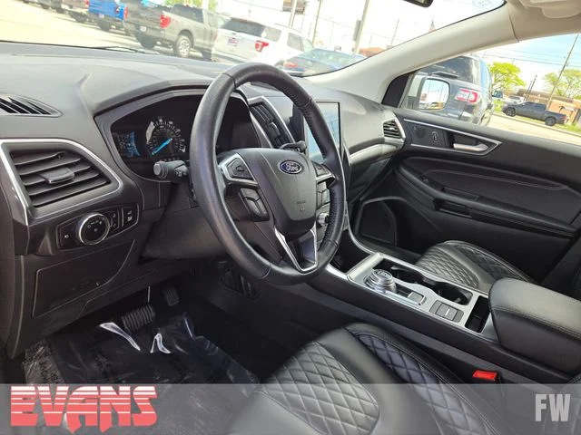 Used 2024 Silver Ford Titanium image 21