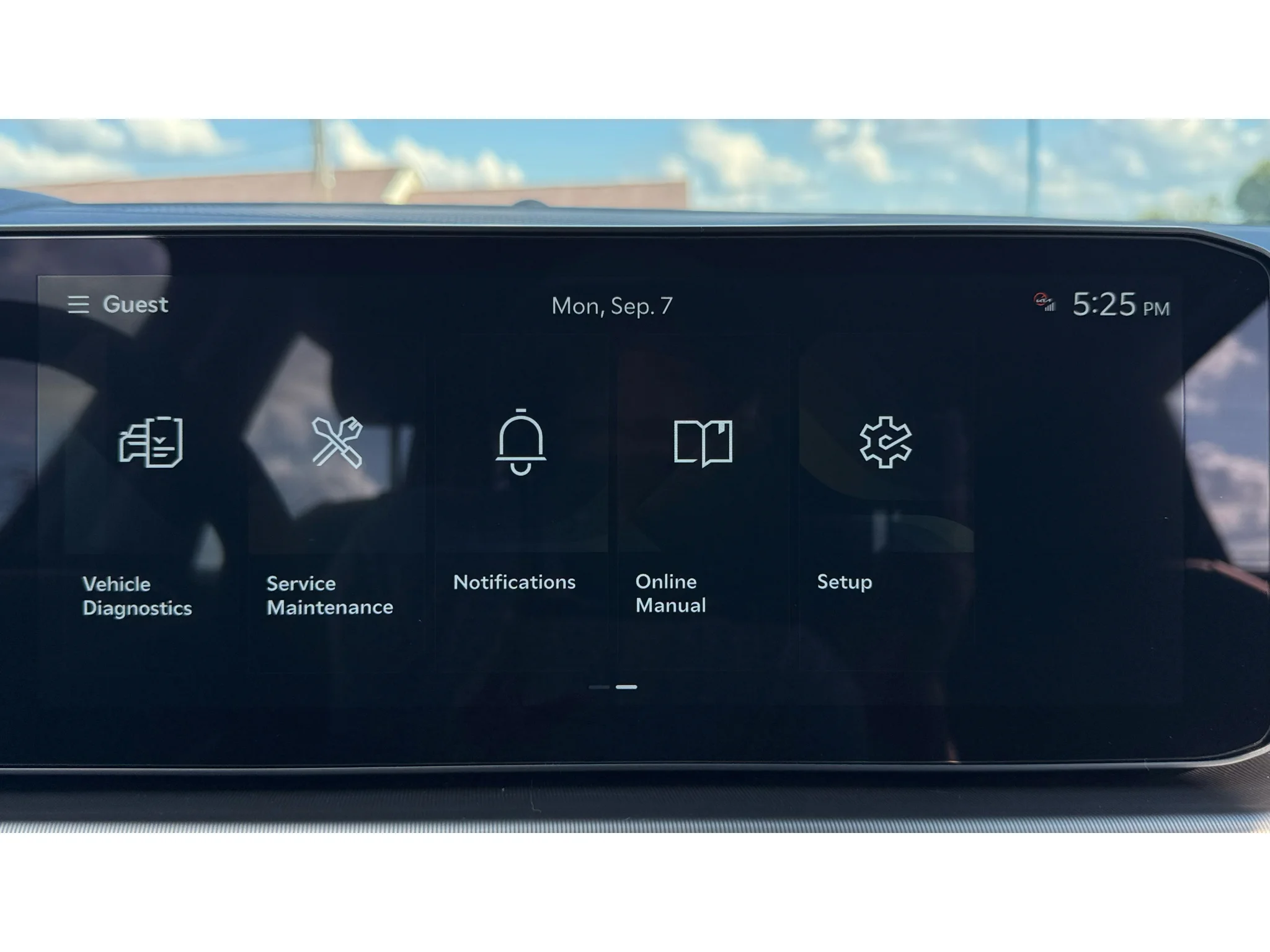 New 2027 Wolf Gray Kia EX image 16
