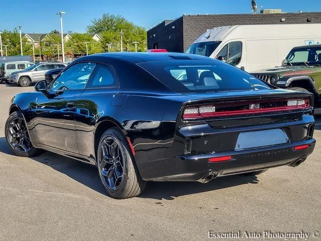 New 2026 Diamond Black Crystal Pearlcoat Dodge R/T image 7