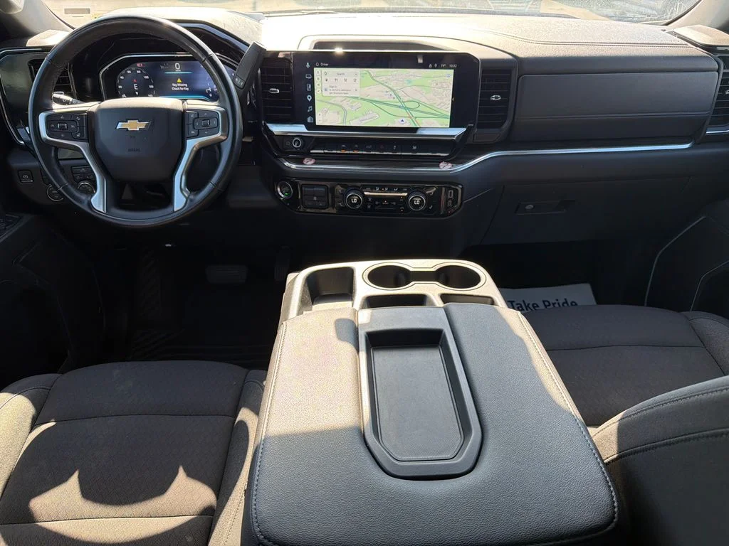 Used 2025 Black Chevrolet LT image 22