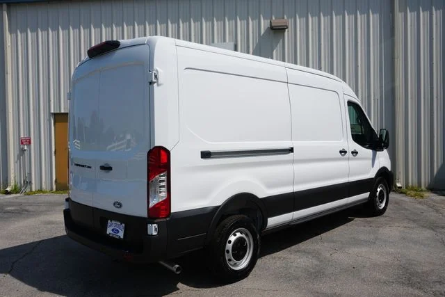New 2026 Oxford White Ford Cargo Van image 3