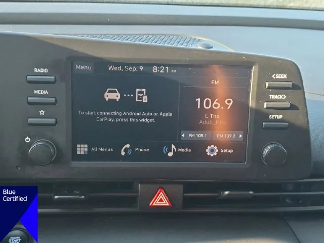 Used 2025 Blue Hyundai SEL Sport image 23