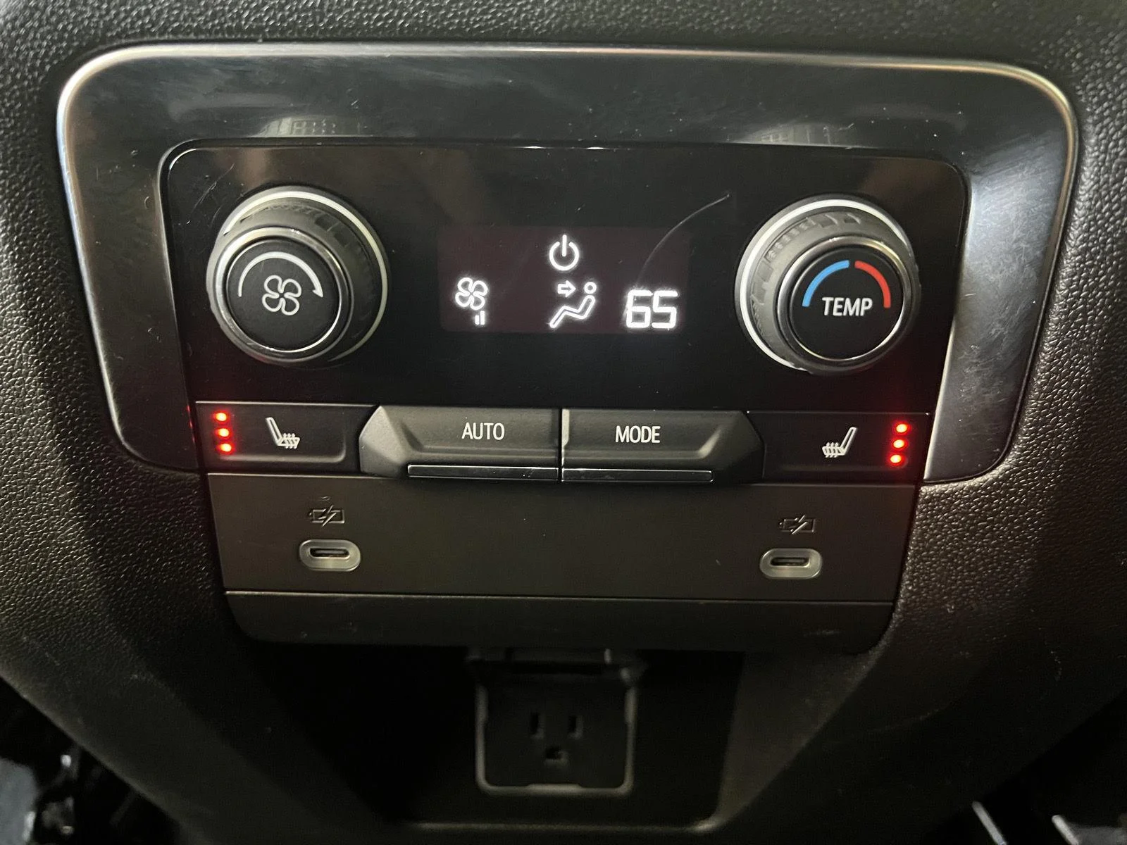 Used 2024 Black Chevrolet LT image 20