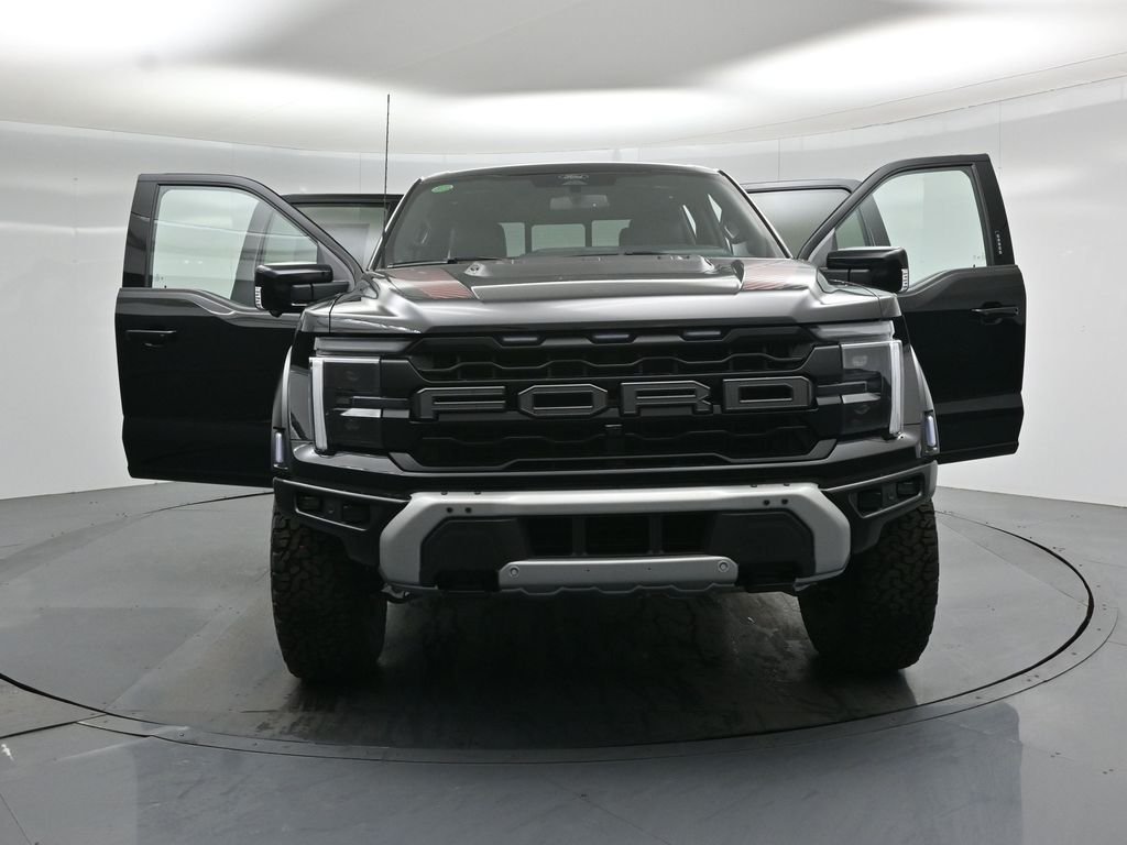 New 2026 Agate Black Metallic Ford Raptor image 32