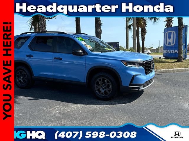 2025 Honda Pilot TrailSport AWD's photo