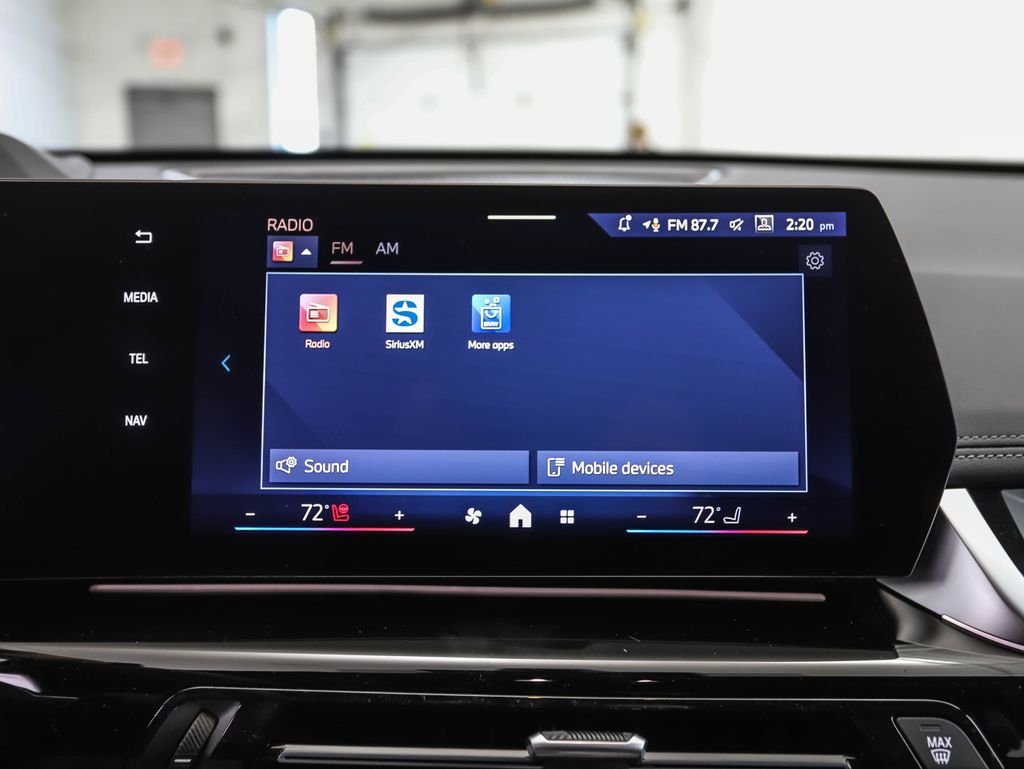 Used 2026 Green Metallic BMW xDrive28i image 16