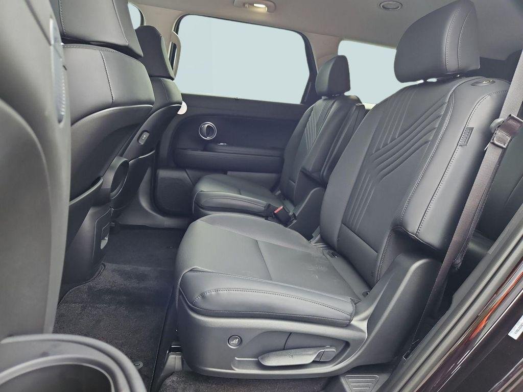 New 2026 Red Hyundai SEL AWD image 23