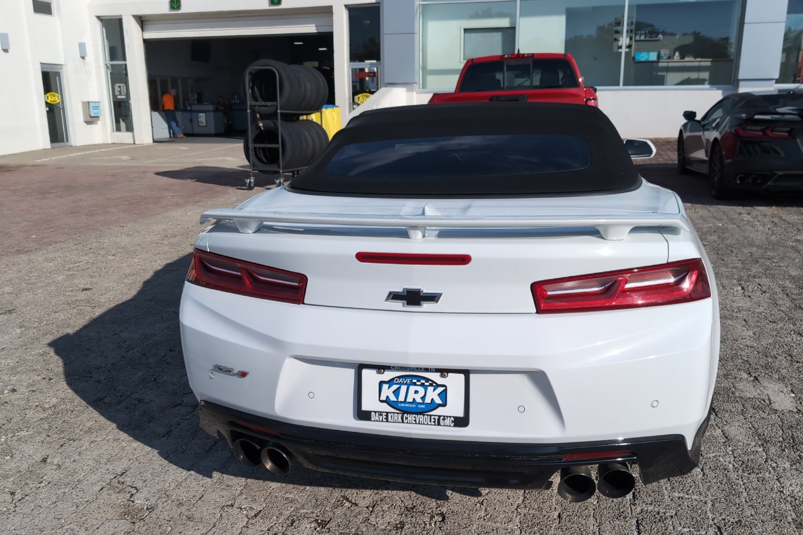 Used 2018 SUMMIT WHITE Chevrolet ZL1 image 7