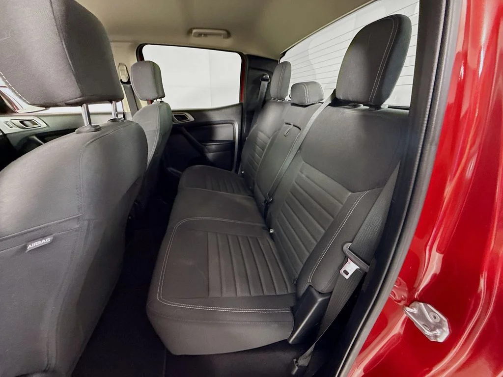 Used 2021 Rapid Red Metallic Tinted Clearcoat Ford XLT image 23