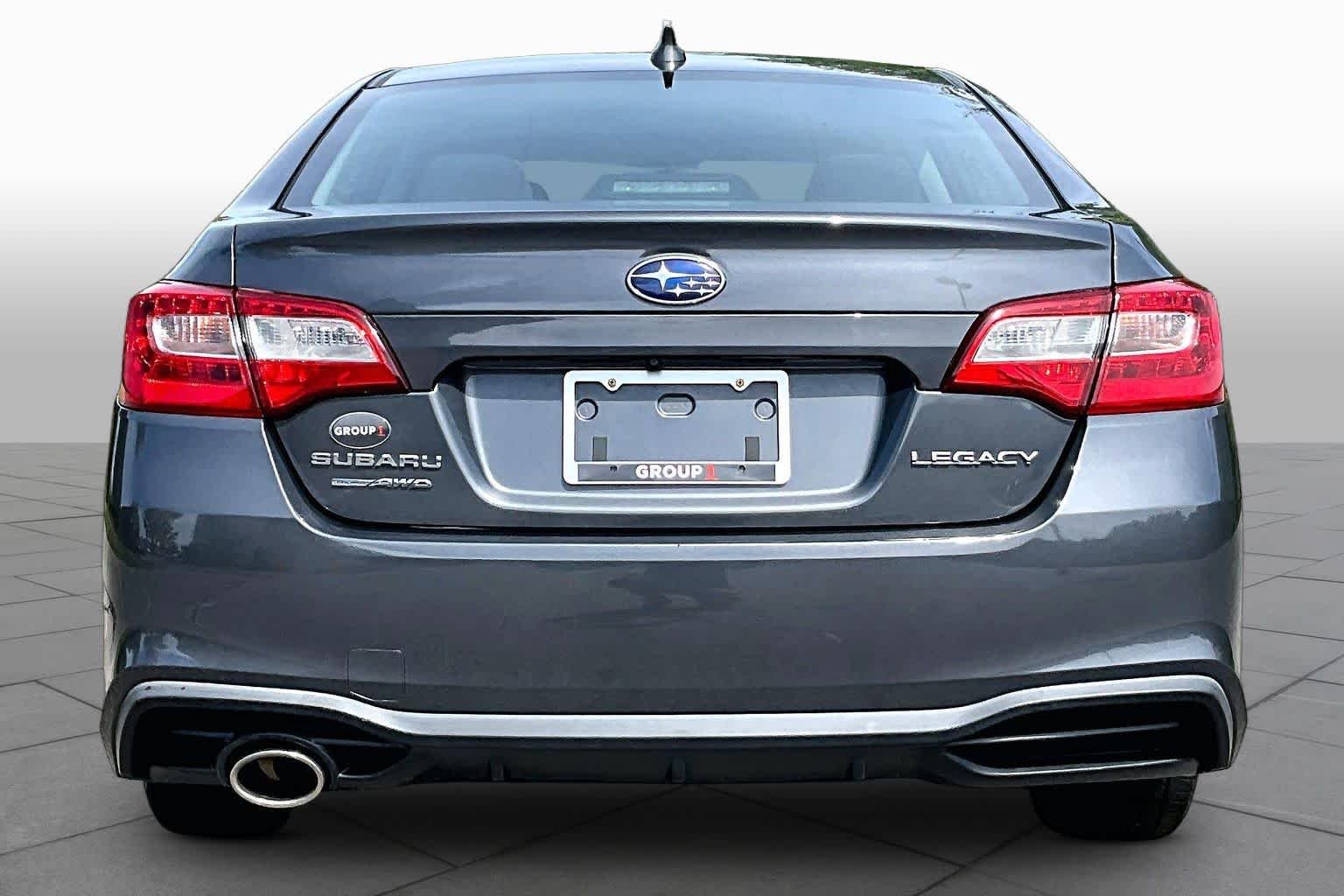 Used 2018 Magnetite Gray Metallic Subaru Premium image 5