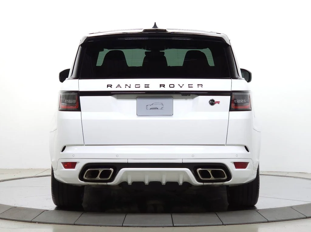 Used 2022 Fuji White Land Rover SVR image 4