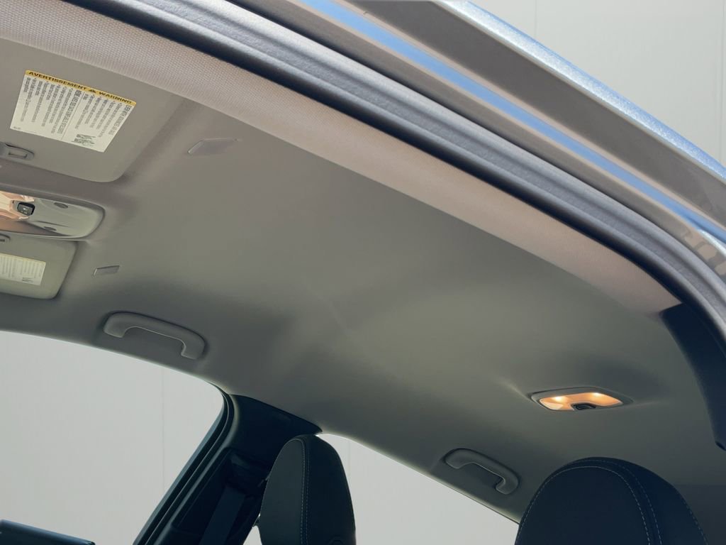 2027 Chevrolet Bolt LT - Photo 15
