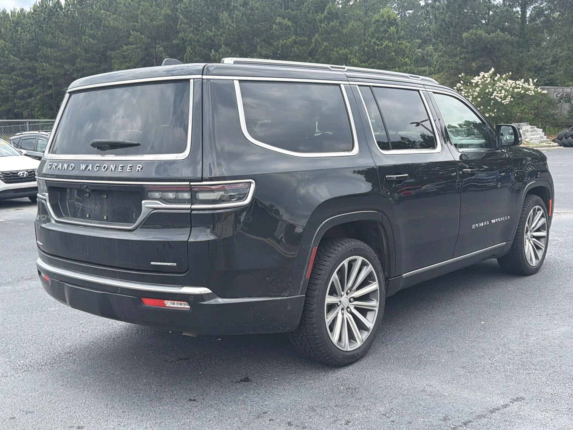 Certified Used 2022 Diamond Black Jeep Series I image 6