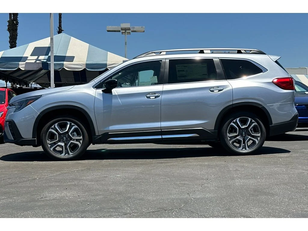 New 2026 ICE SILVER METALLIC Subaru Limited 7-Passenger image 7