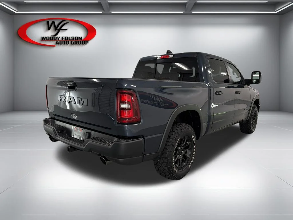 New 2026 White Knuckle Exterior Paint Dodge R/T Plus image 6