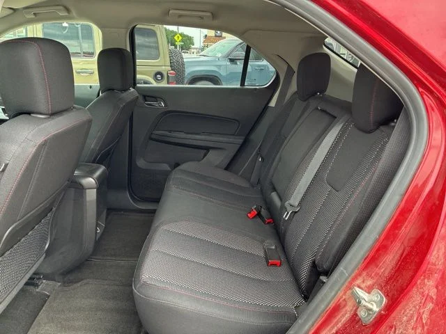 Used 2015 Red Chevrolet LT image 13