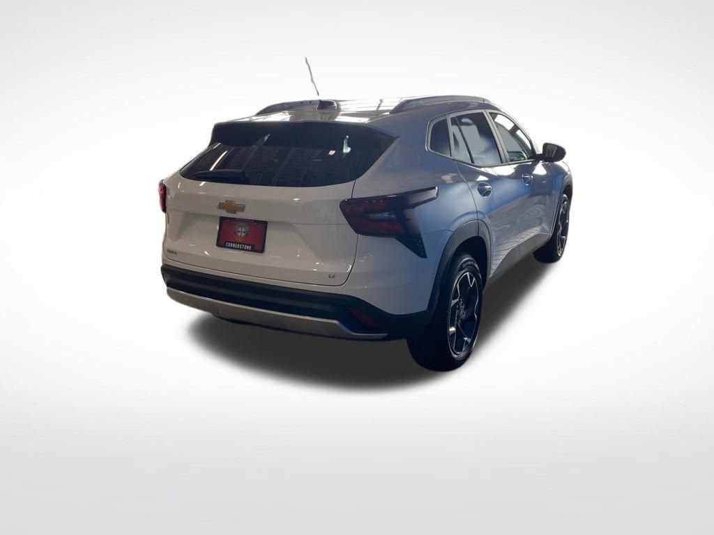 2026 Chevrolet Trax LT - Photo 17