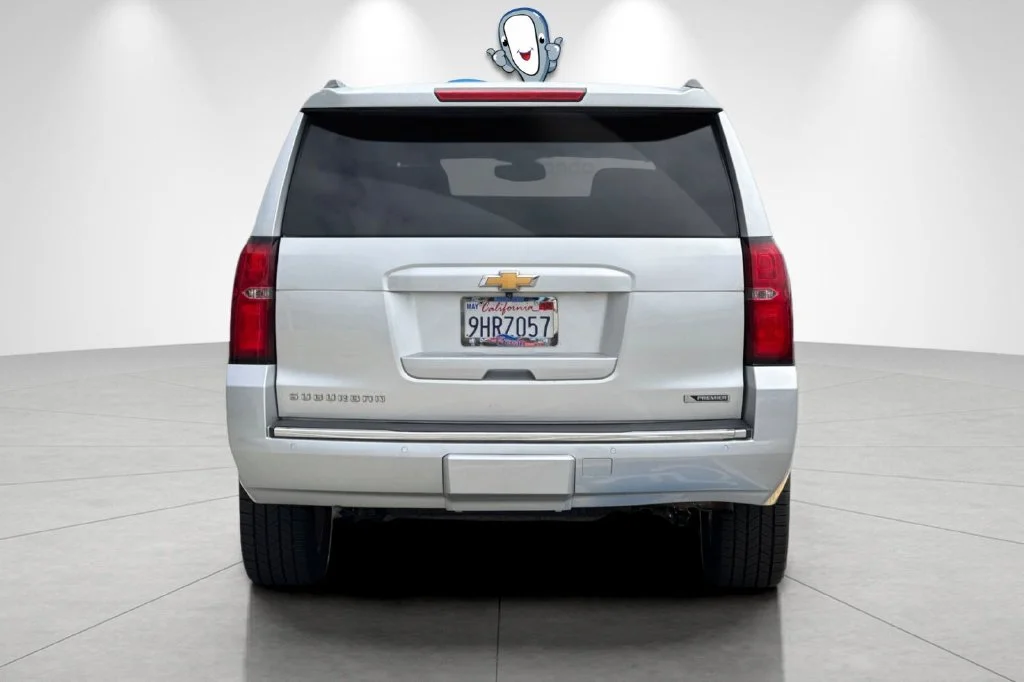 Used 2018 Silver Ice Metallic Chevrolet Premier image 5