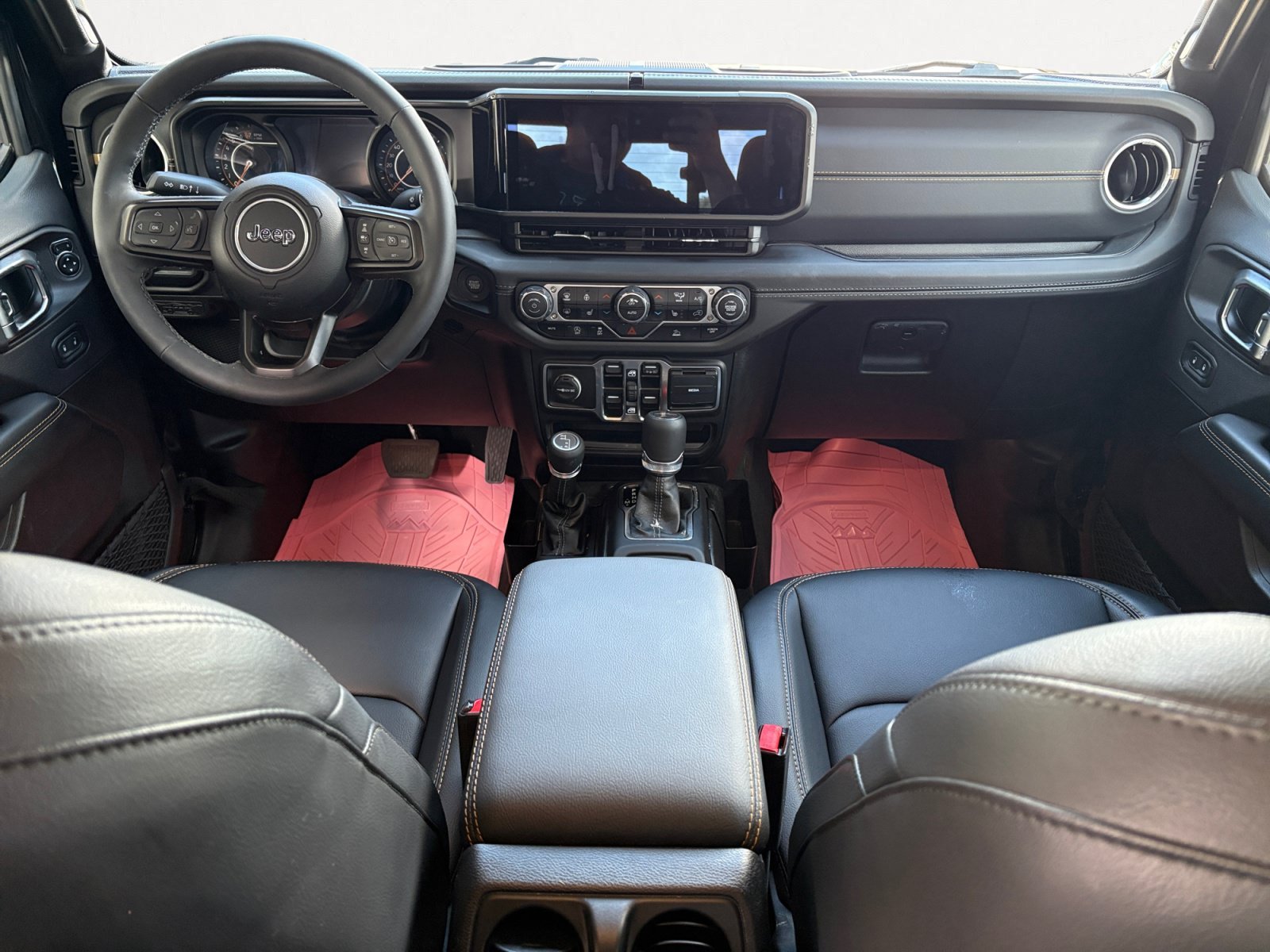 Used 2025 Black Clearcoat Jeep Texas Trail image 4