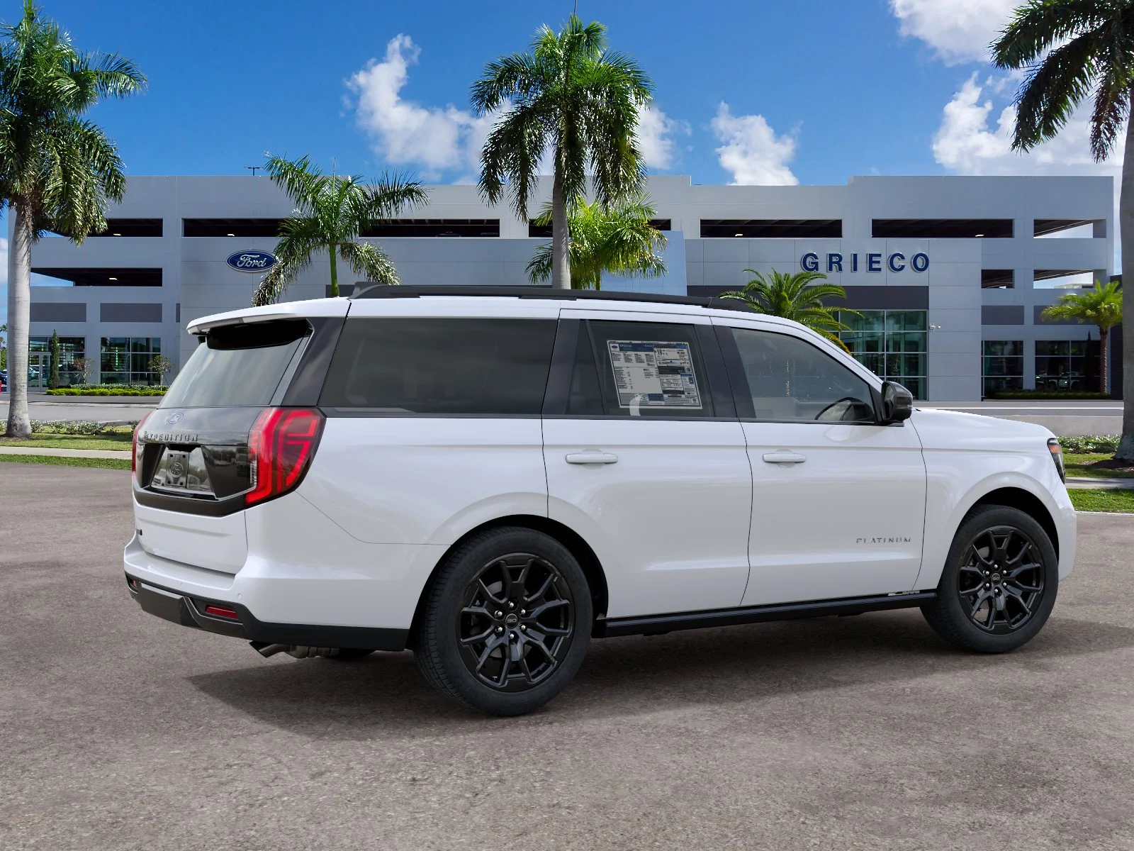 New 2027 Star White Metallic Tri-Coat Ford Platinum image 30