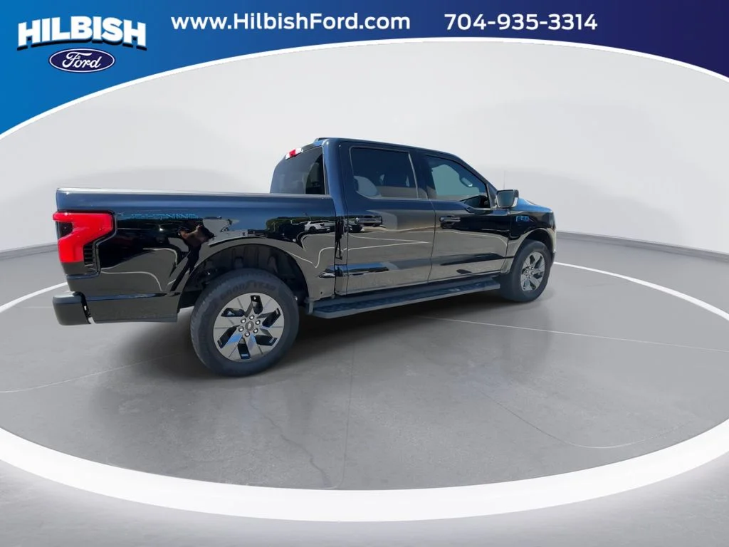 Used 2025 Black Ford Flash image 8