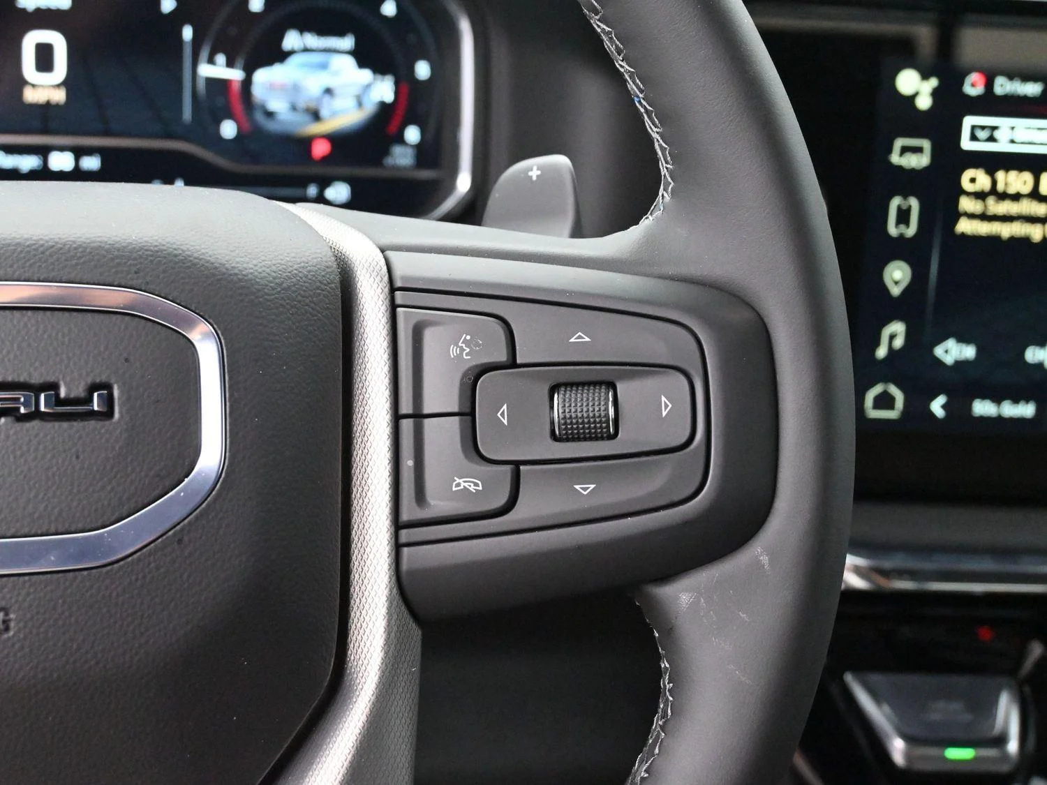 Used 2025 Onyx Black GMC Denali image 16