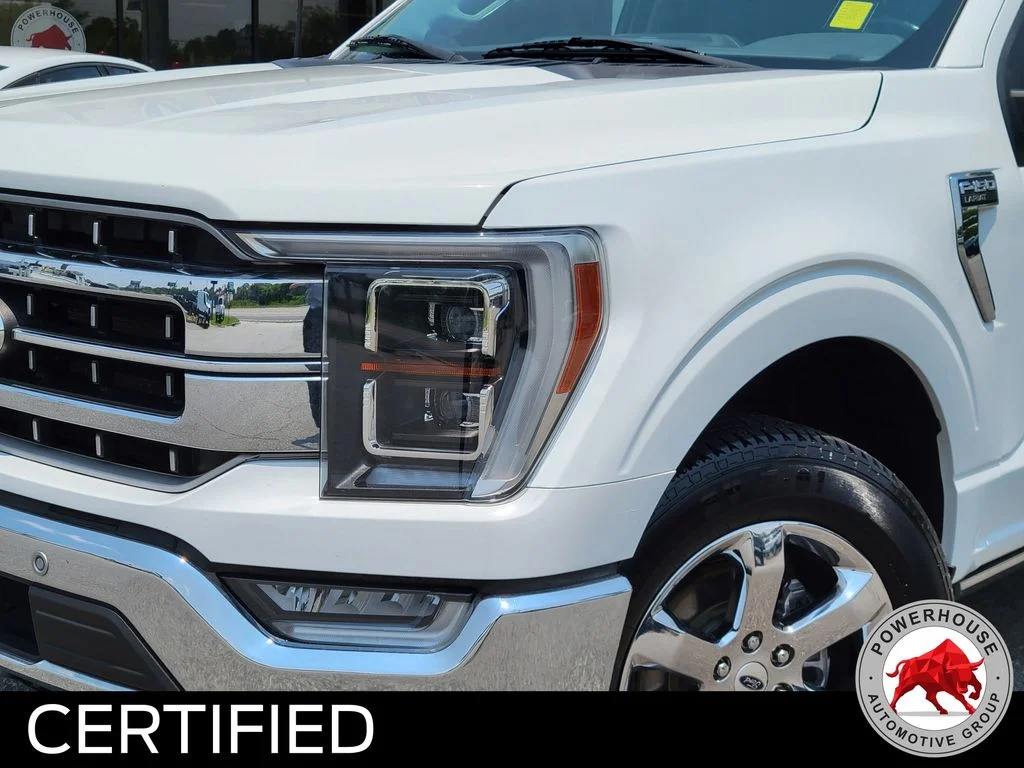 Used 2023 White Ford Lariat image 10