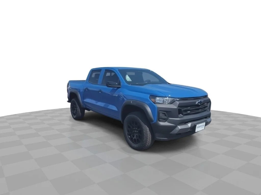 New 2026 Reef Blue Metallic Chevrolet Trail Boss image 2